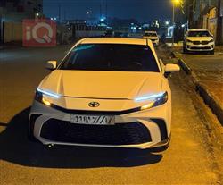 تۆیۆتا کامری